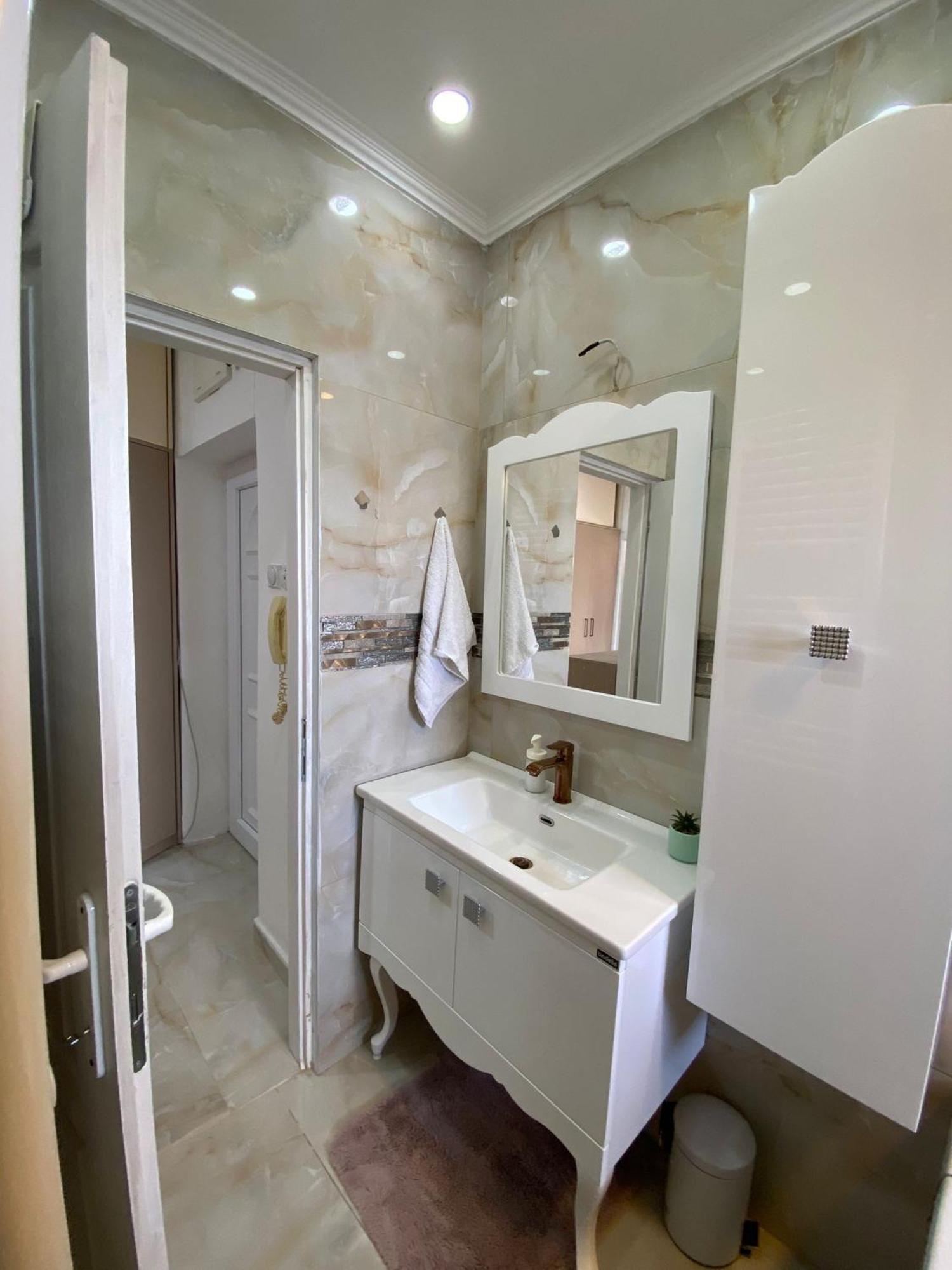 Apartment Wellness Belgrade Extérieur photo