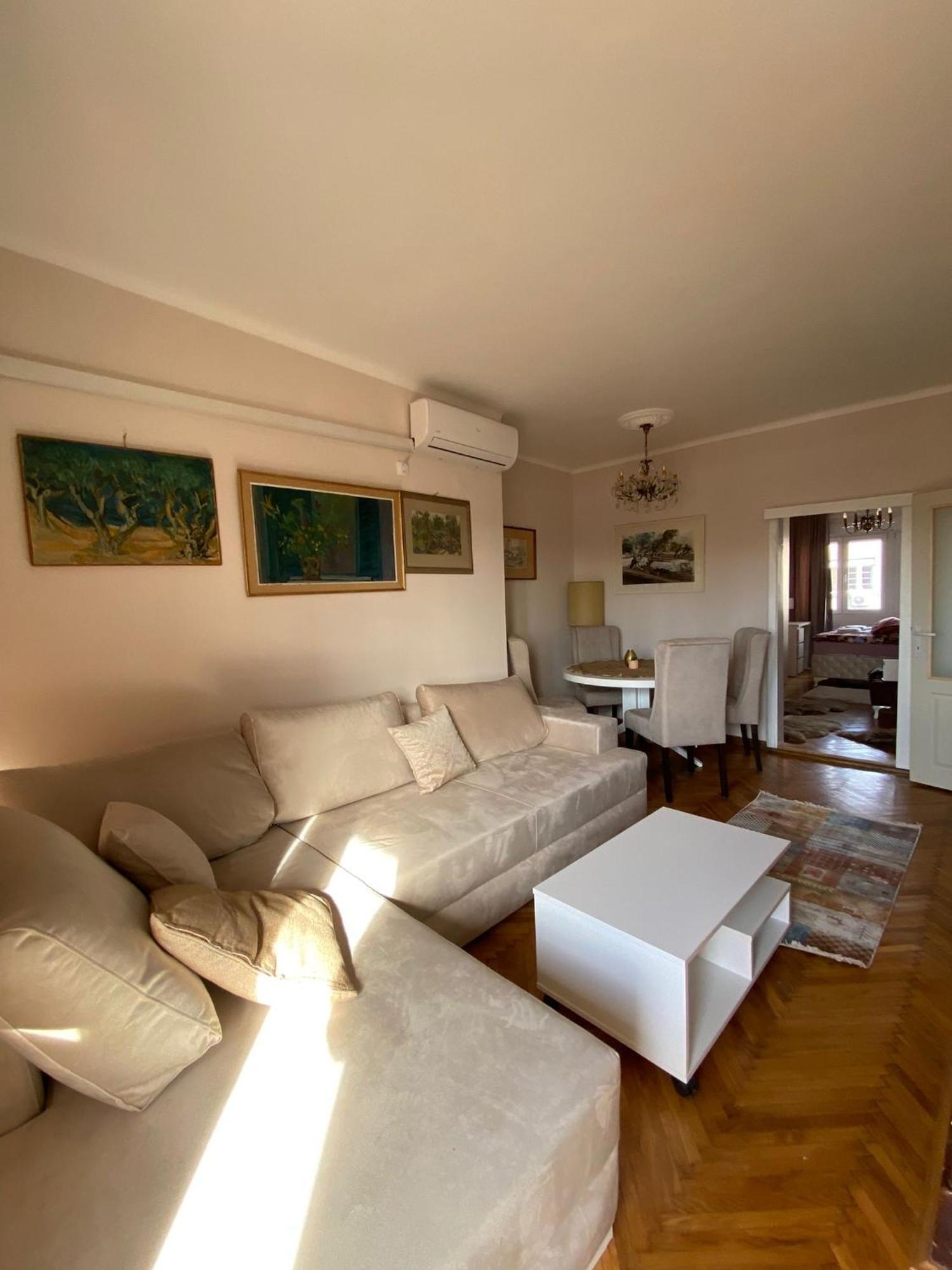 Apartment Wellness Belgrade Extérieur photo