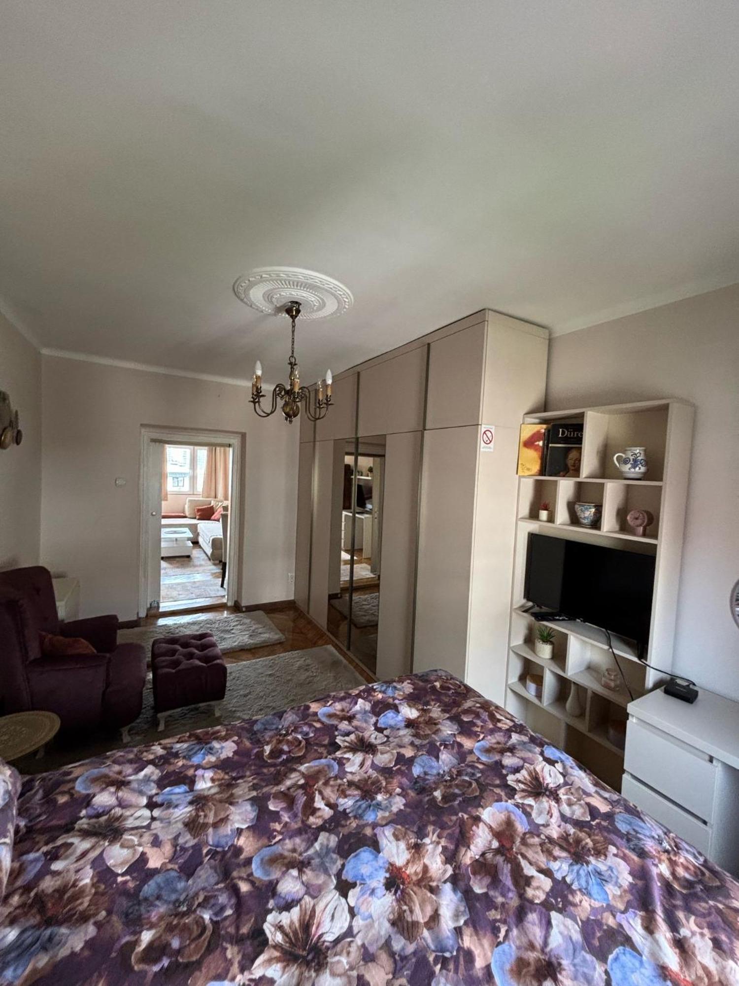 Apartment Wellness Belgrade Extérieur photo